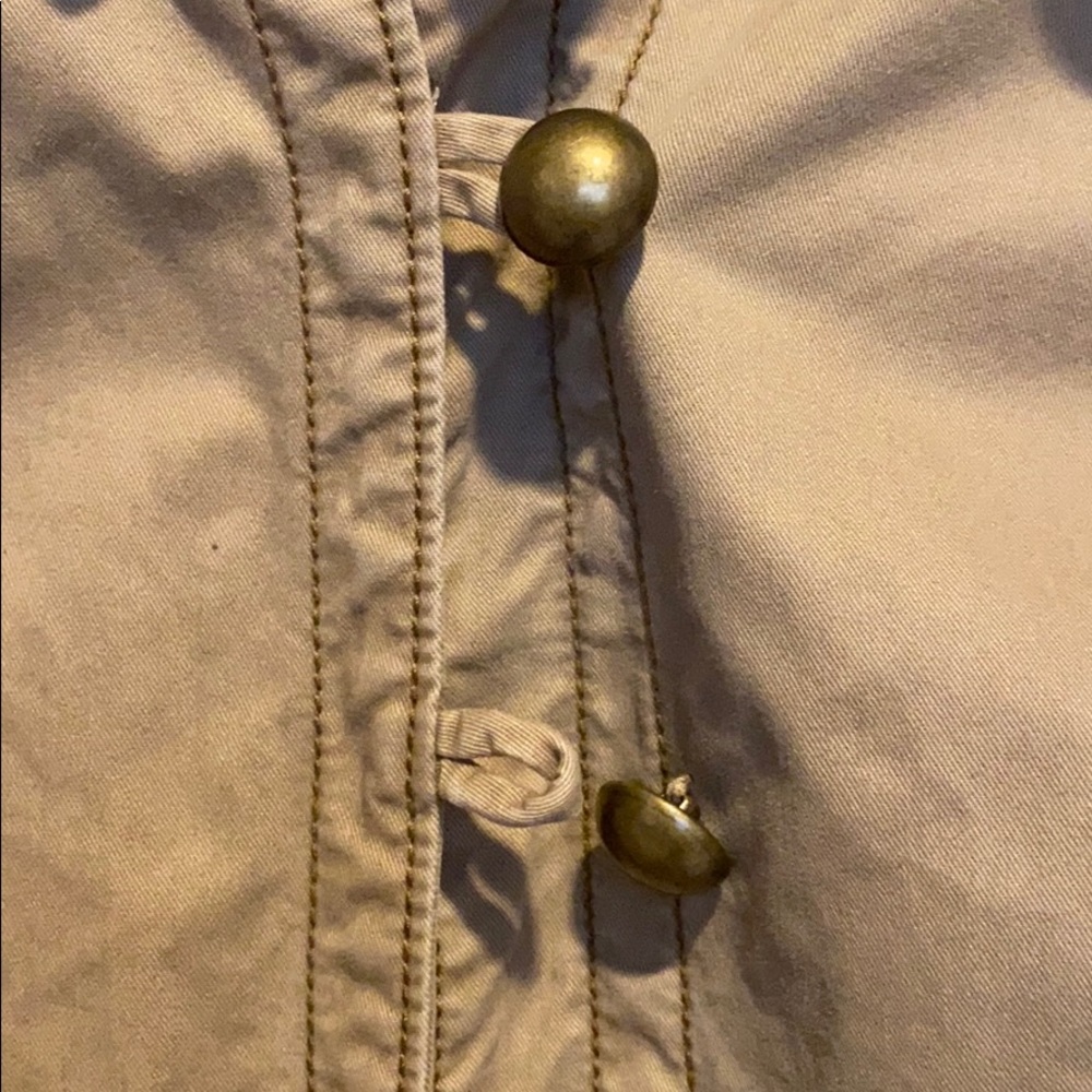 Blazer - Picture 4 of 5
